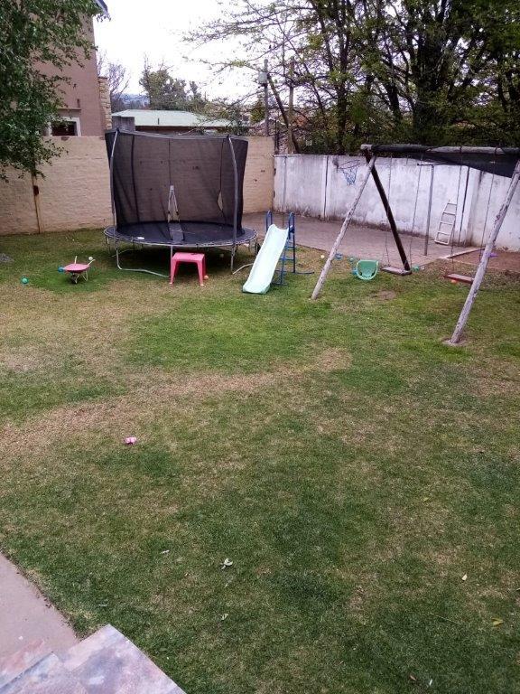 5 Bedroom Property for Sale in Ladybrand Free State